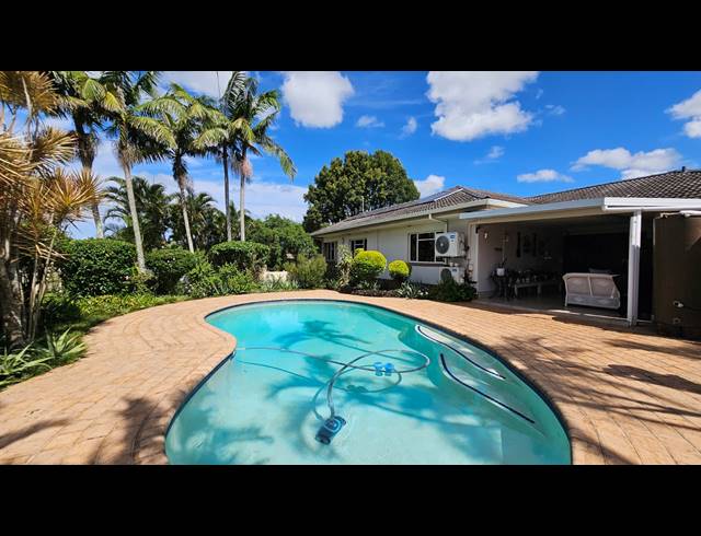 4 BEDROOM HOUSE FOR SALE IN GRANTHAM PARK
